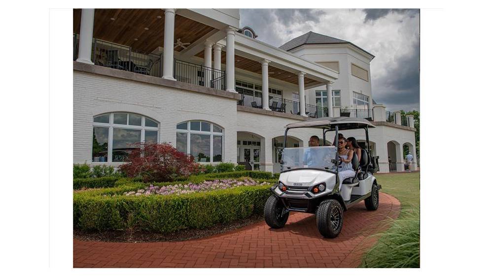 2023 E-Z-GO Express L6 Gas